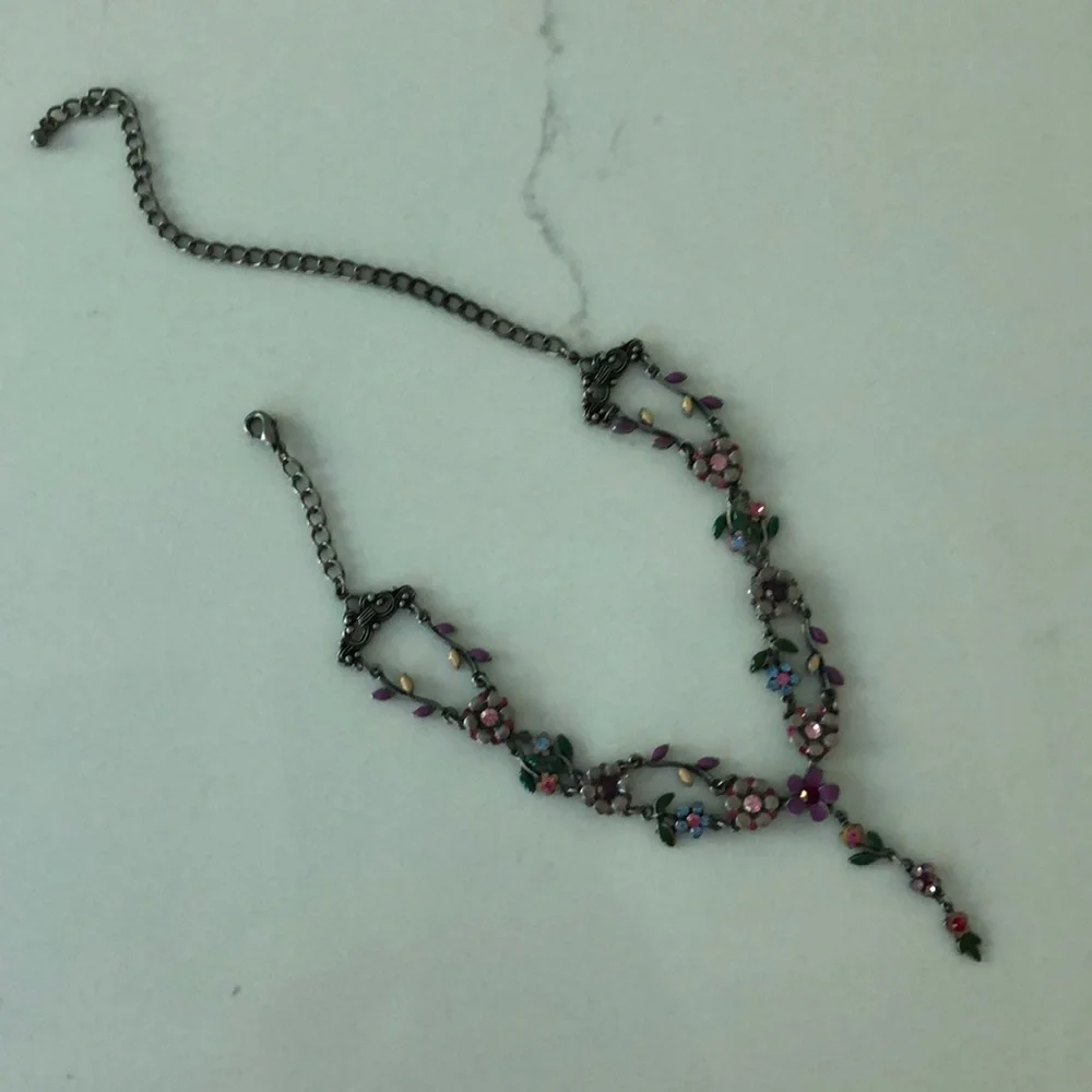 Floral rhinestone choker - Picture 5 of 16